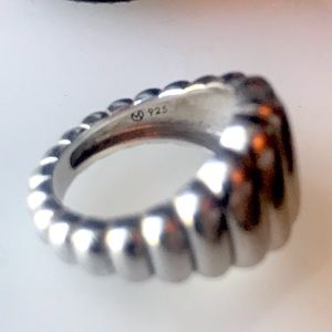 💎sold Mejuri Charlotte Bold Signet Ring sz 3